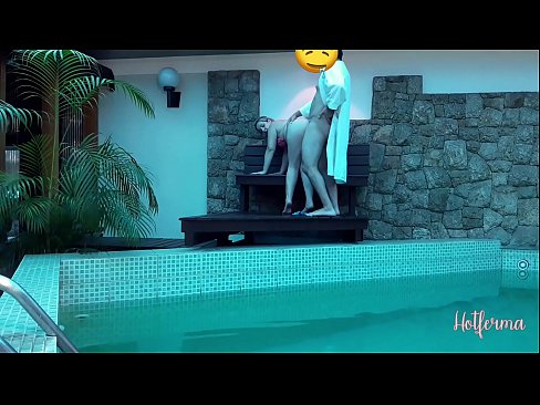 ❤️ Boss lädt Dienstmädchen zum Pool ein, kann aber einem heißen Sex nicht widerstehen Porno fb bei uns ❌